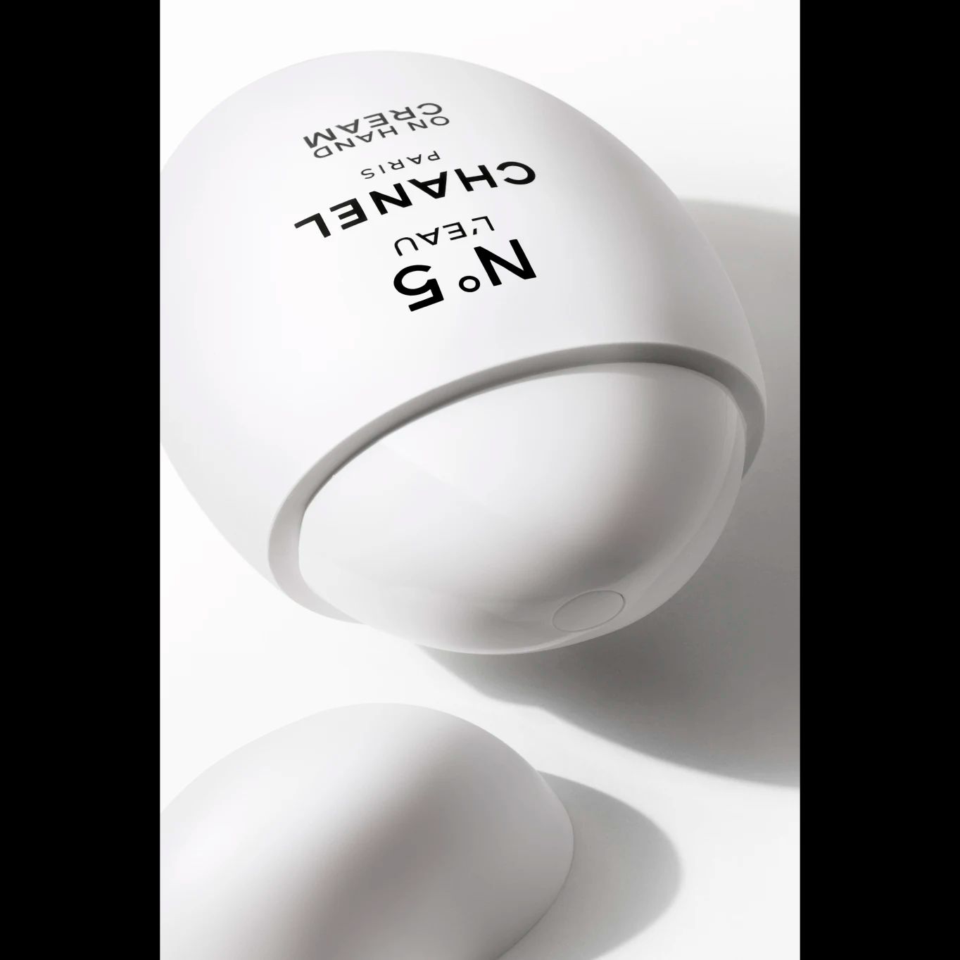 Chanel N°5 L’EAU hand cream