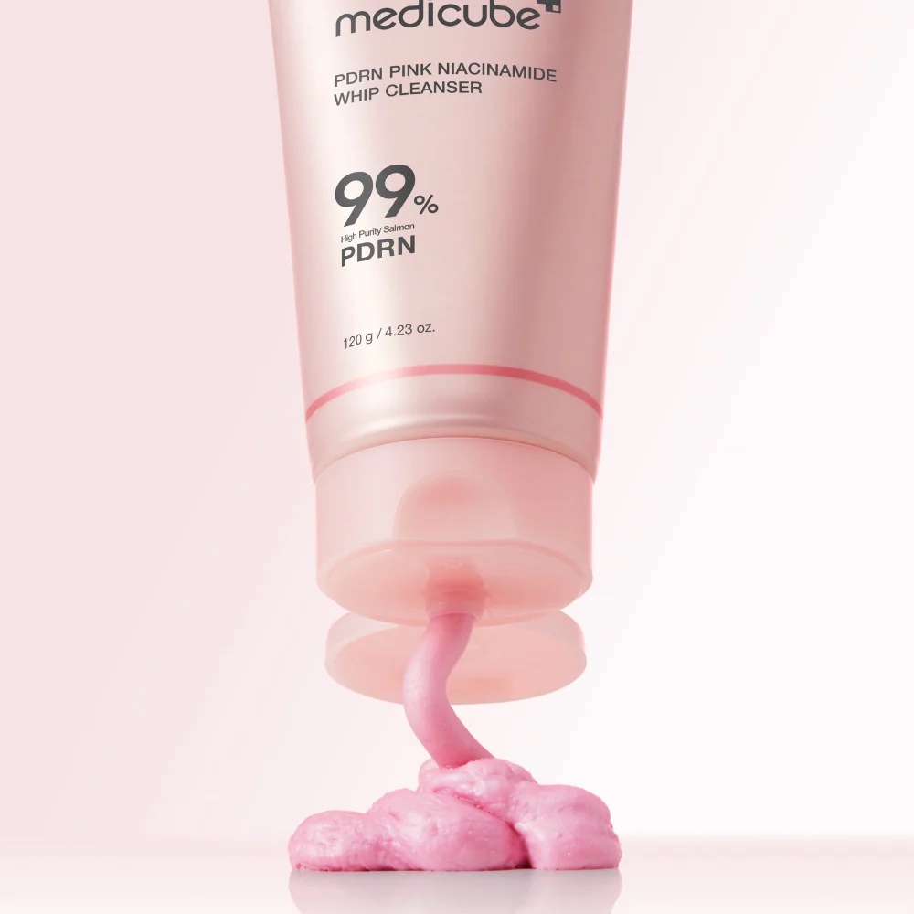 MEDICUBE PDRN PINK NIACINAMIDE WHIP CLEANSER